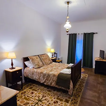 Casa Da Abelheira * Ponta Delgada (Sao Miguel)